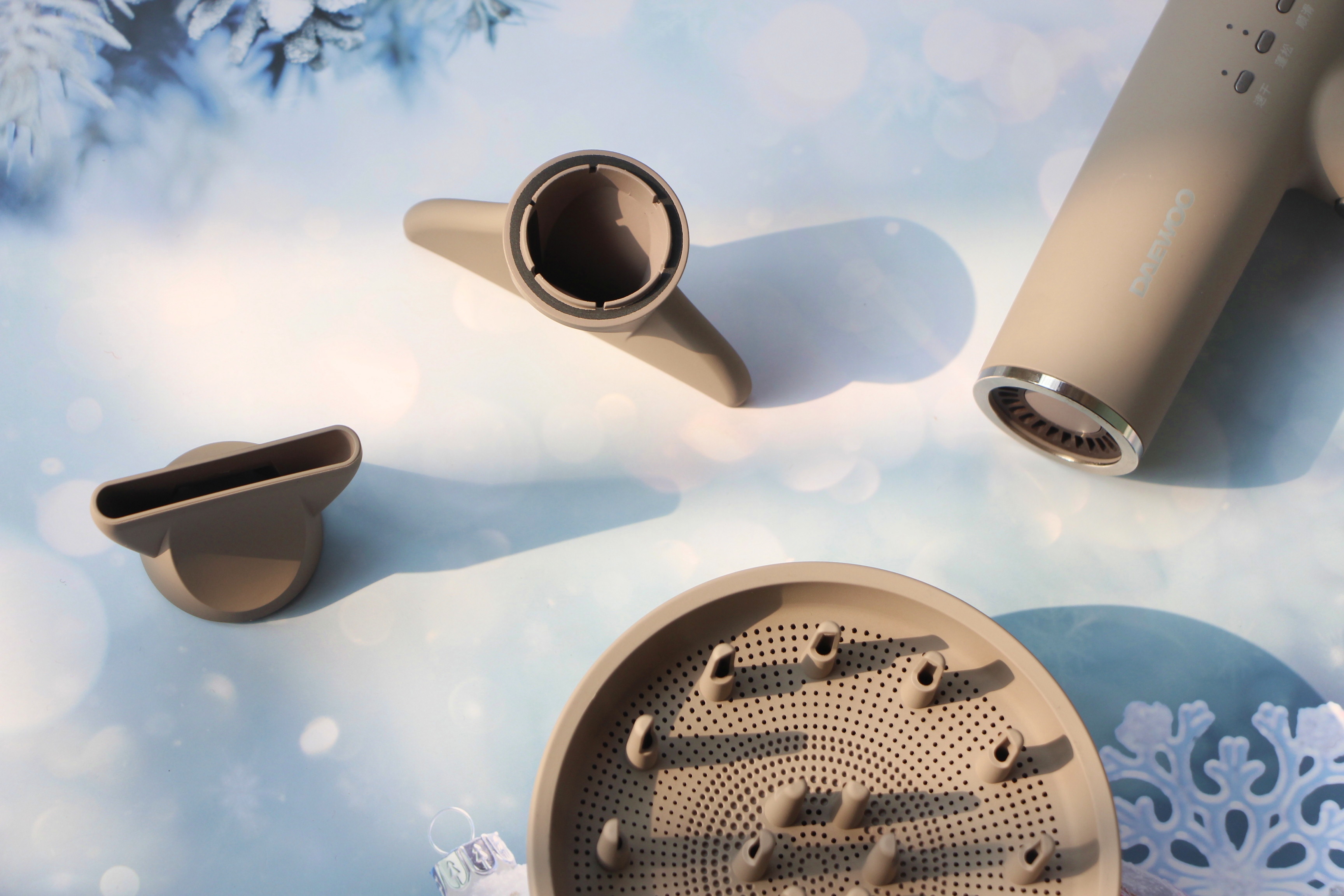 百变实用发型,百变造型吹风机