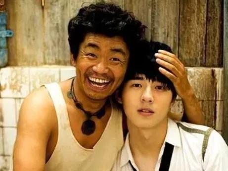 雷佳音中学辍学,雷佳音演双面间谍