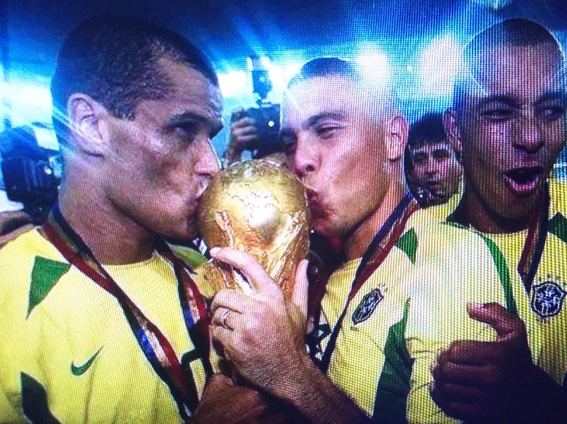 世界杯足球赛赛事特点,一句话解释世界杯