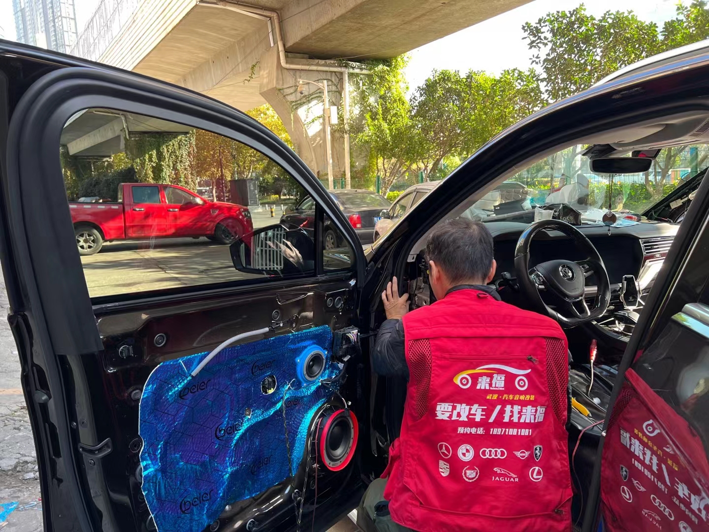 大众途锐音响效果试听,大众途锐原车音响怎么样