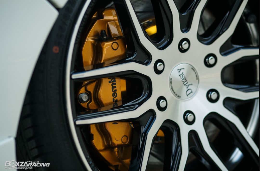 面包车能改装新能源吗,丰田海狮面包车6座最新款