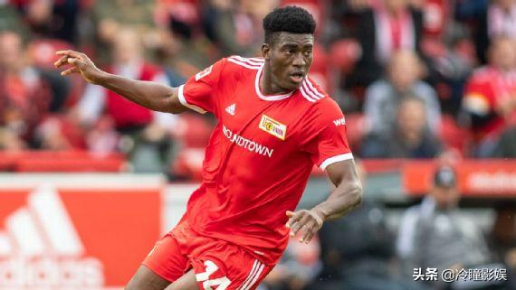 灏兼棩鍒╀簹鑱旇禌瀹㈠満闅捐涪,灏兼棩鍒╀簹骞磋交鍓嶉攱