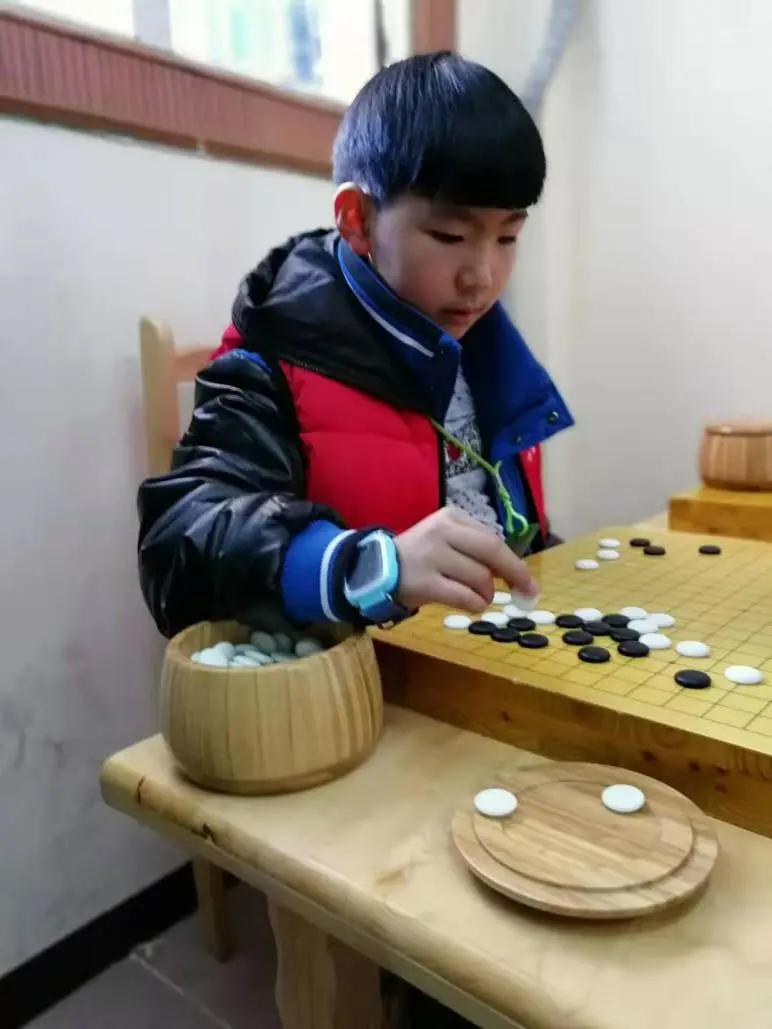 黑白问道棋坛新骄——四川围棋冲段精英刘海洋成长纪实