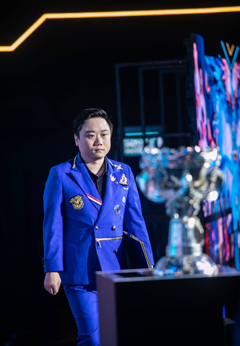 王者荣耀KPL：深度分析eStar内讧事件，老板野心要成泡影？