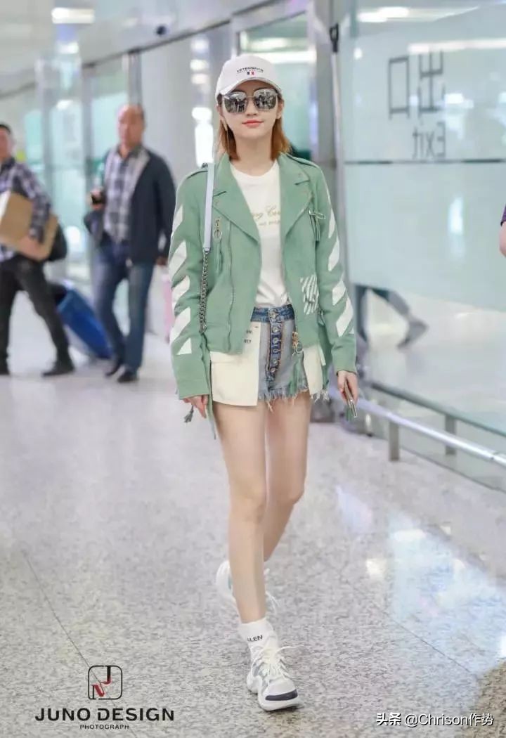 来看看孙俪和唐嫣,都在自己的二手交易店铺里挂了些什么?