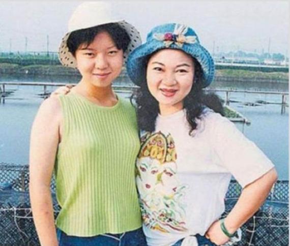 6位被绑匪胁迫的明星，刘嘉玲被绑拍照，刘德华被枪顶头拍电影