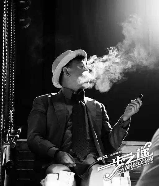 早知道这18件事，看懂《一步之遥》太容易了！