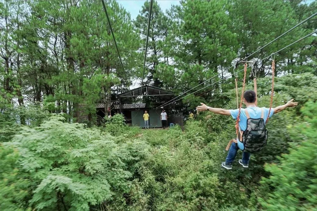 五一山顶云海露营攻略,云海悬崖旅游攻略