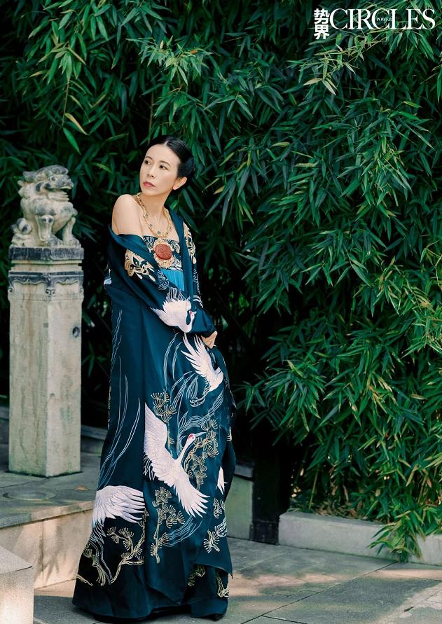 逆水寒cos大乔龙年限定,逆水寒cos墨隐