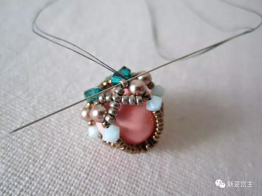 嘉德罗斯耳环怎么做教程,送你一副耳环