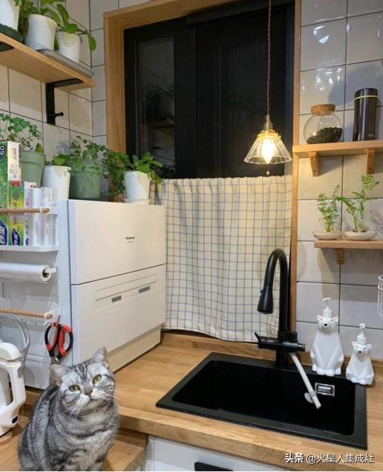 小户型空间厨房装修四大攻略,小面积厨房怎么装修实用又好看