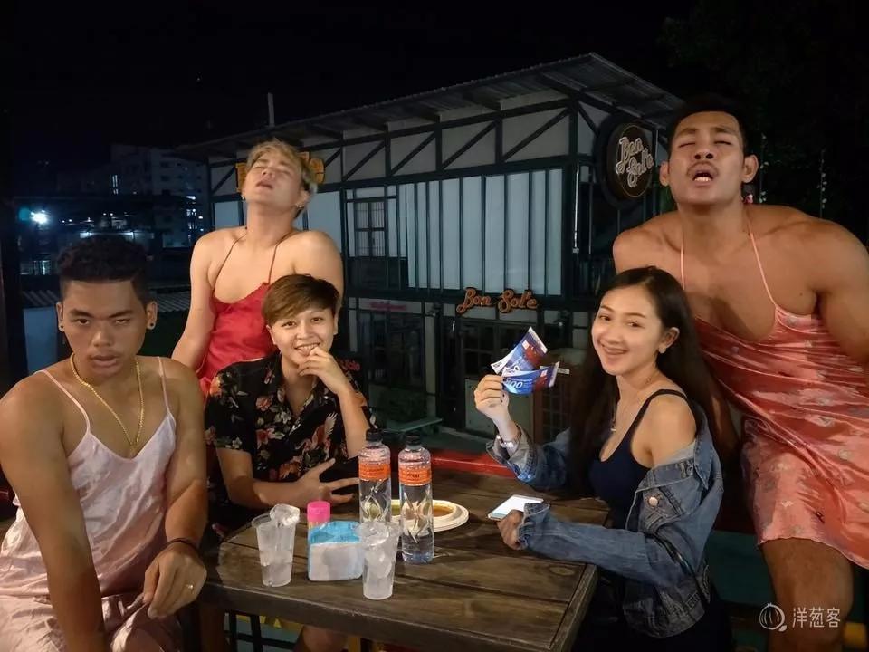 泰国男人必去的景点,泰国必去猛男餐厅