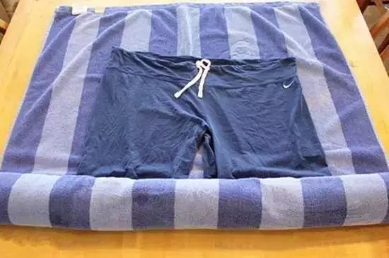 毛料衣服缩水怎么复原,纯棉衣服缩水一招就复原