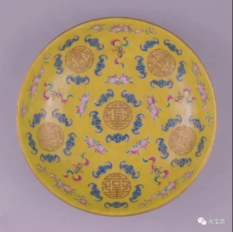 清乾隆斗彩凤纹罐,明代斗彩纯绿龙纹罐