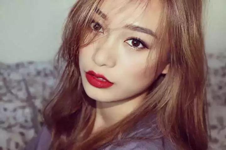 脸配不上身材是什么体验,当长相与身材不符是什么体验