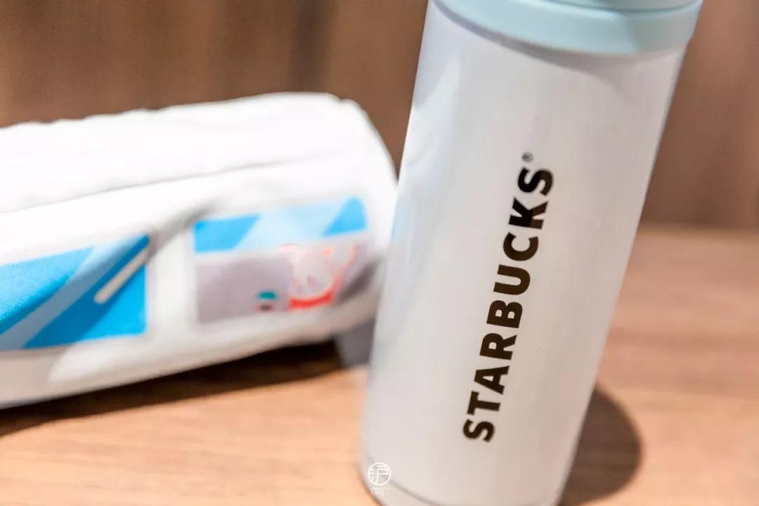 星巴克老鼠杯直播,星巴克快乐鼠年随行杯