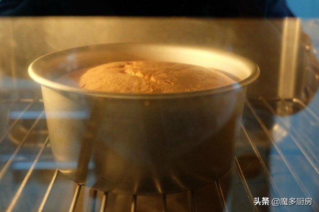 做蛋糕200克的面粉需要几个鸡蛋,自制蛋糕只用一个鸡蛋就可以做