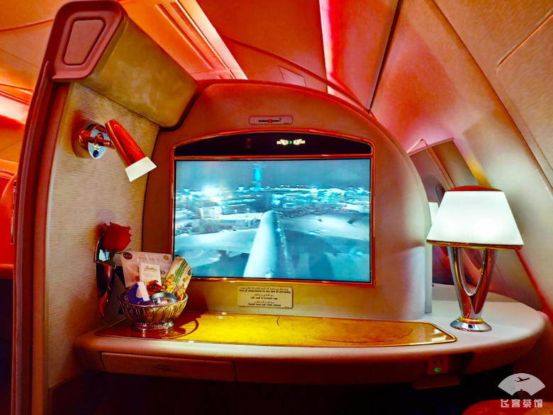 阿联酋航空a380头等舱套房解说 (土豪体验阿联酋航空a380头等舱)