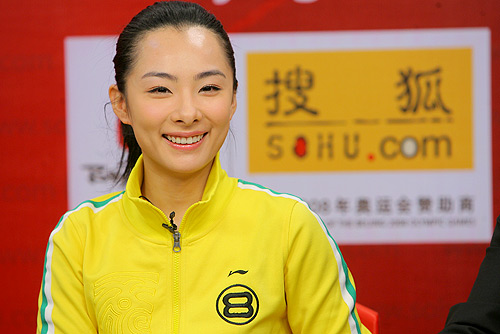 刘璇和郭晶晶哪个成就高,刘璇和郭晶晶长得有点相似