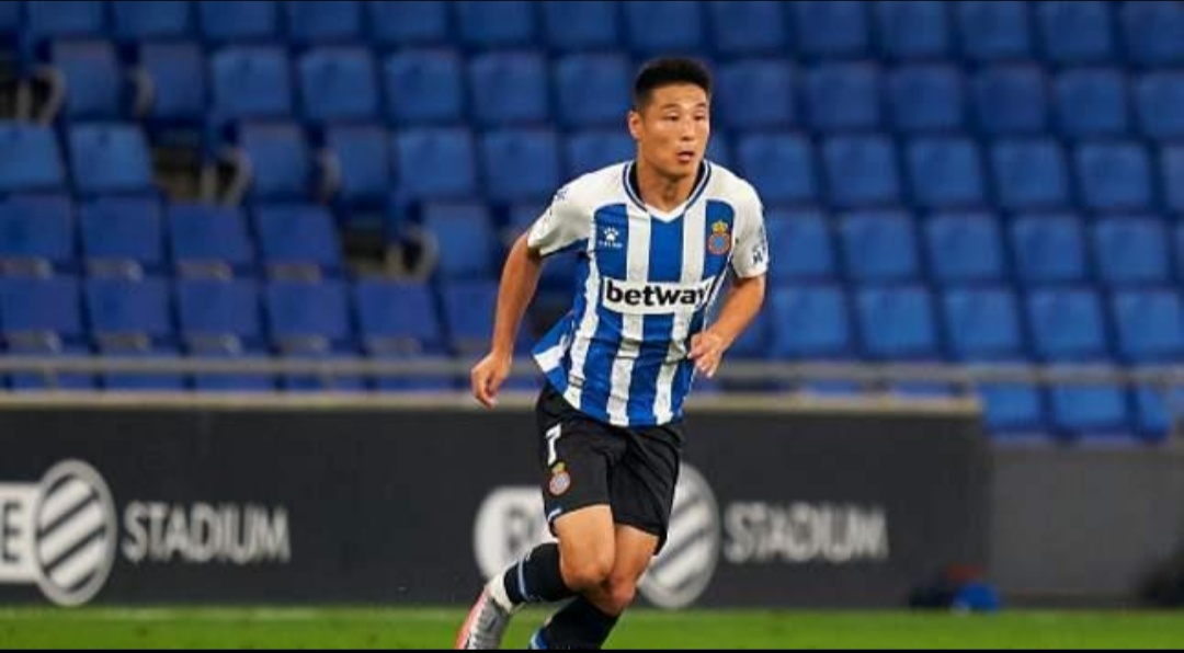 西班牙人点评武磊对越南表现,西班牙人热身武磊三球