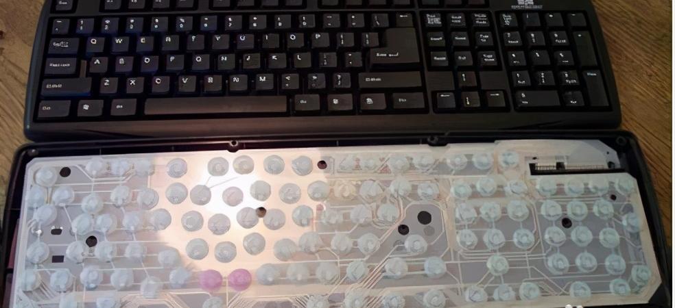 电脑开机会出现键盘怎么回事,电脑开机老是出现键盘