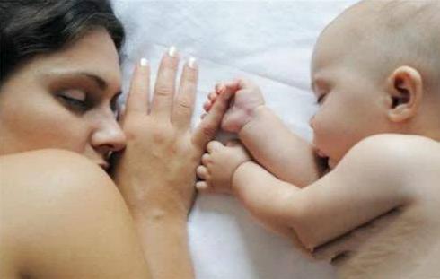 宝妈们要注意，宝宝醒的太早该怎么办，如何养成良好的习惯