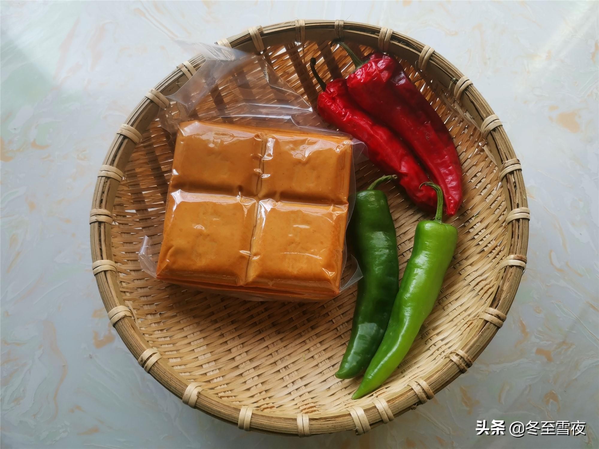 湘菜小炒香干大厨做法视频,湘菜大厨教你湖南名菜小炒香干