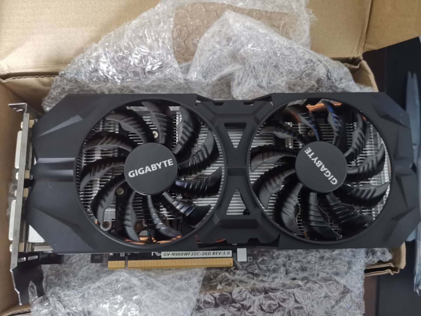 闲鱼199二手机测评,技嘉gtx960现在值多少钱