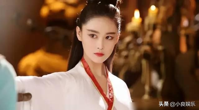 张馨予官宣是什么时候,张馨予用一张照片成功迈入娱乐圈