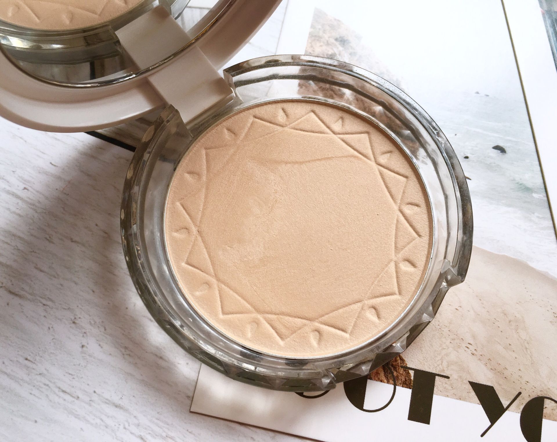 秋冬干皮定妆粉饼平价推荐,春夏定妆粉饼推荐