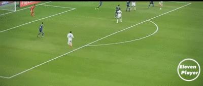 足球大师是什么,皇马中场托尼克罗斯推杆