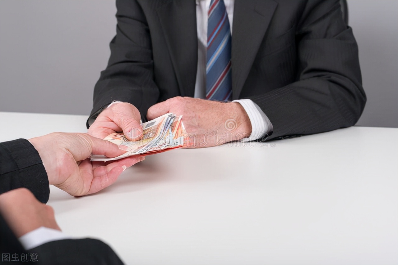 我把5万元彩礼钱借给姑姑，6年至今不还，还说要钱没有要命一条