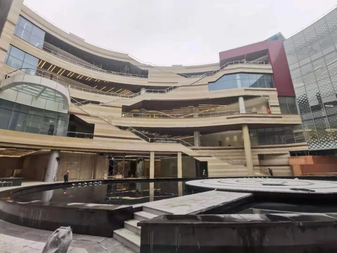 无锡最大的购物商场是哪个,无锡最大的服装商场