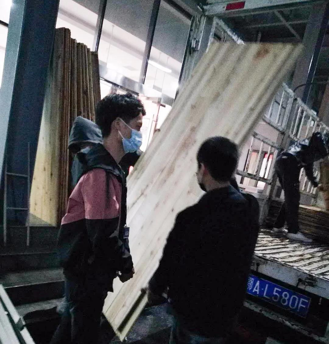 「我爱你，纳杰」致敬，纳杰最可爱的人