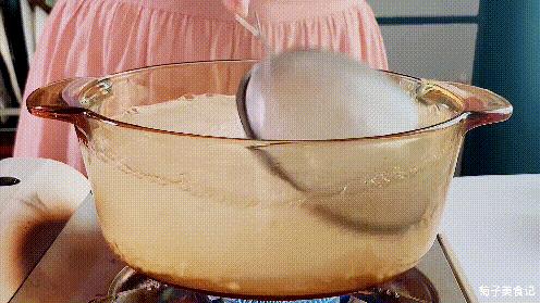 西米要热水下锅还是冷水下锅,西米要冷水下锅还是热水下锅