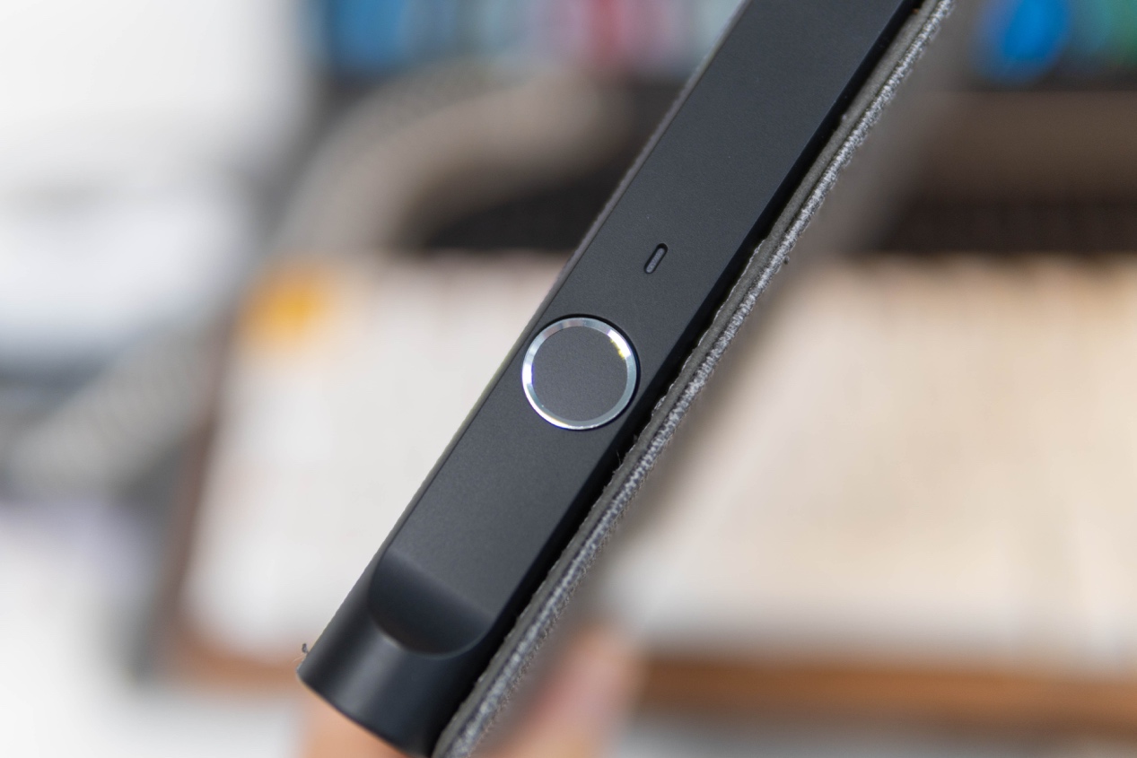 有小秘密也不慌，笔下文创指纹解锁笔记本上线小米有品