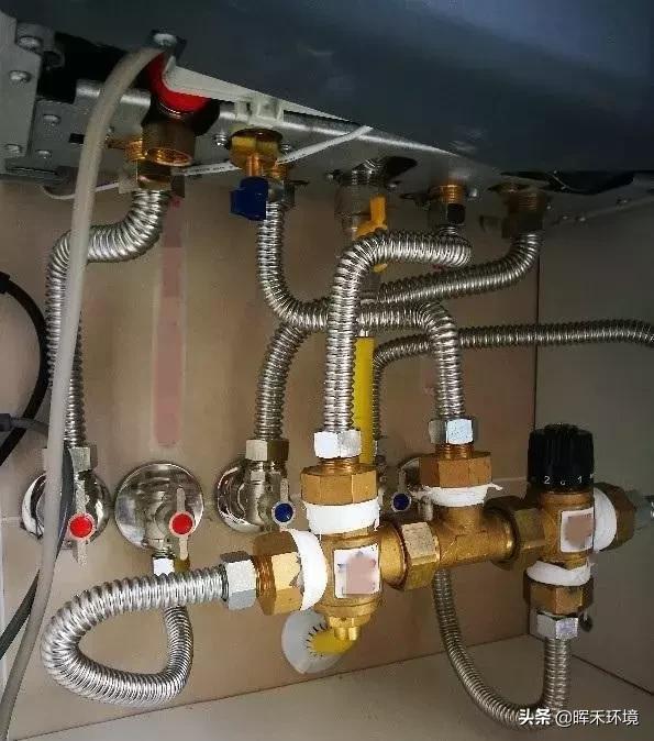 空气能热泵和太阳能可以串联吗,太阳能串联空气能