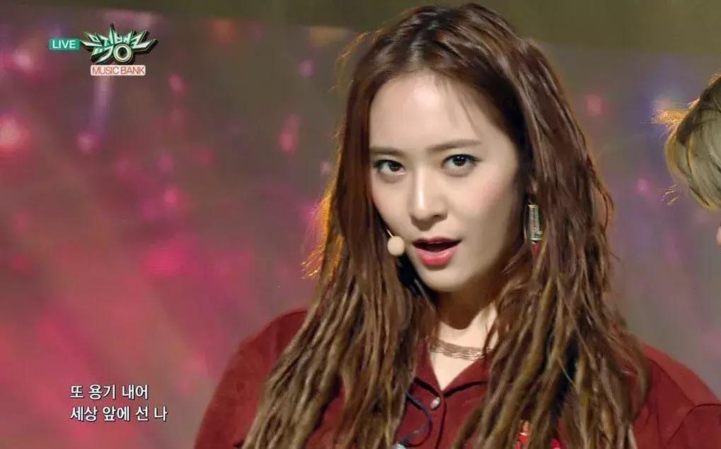 俞飞鸿颧骨抗老,高颧骨俞飞鸿