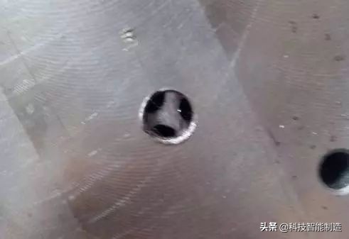 丝锥断了钻头能钻吗,丝锥钻头断在孔里