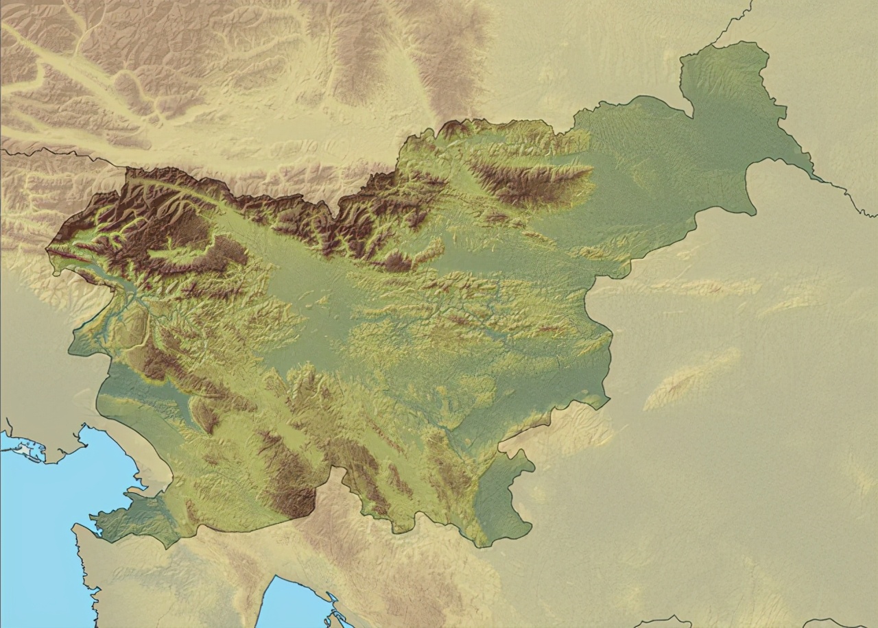 在十几个斯拉夫人建立的国家中，为什么唯有斯洛文尼亚最富？