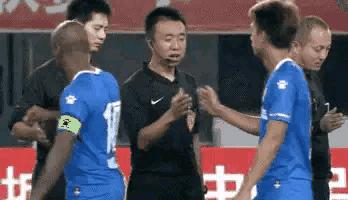 中国足球爆笑图片,中国足球爆笑瞬间