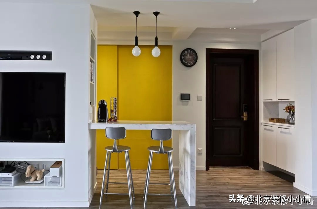 80平米两居北欧风格装修,北欧小户型客厅吧台