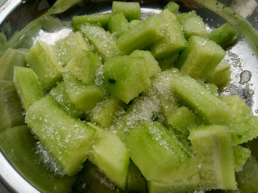 “苍蝇头”、“*灯区红**”……盘点12道奇怪菜名，您最不能接受的是