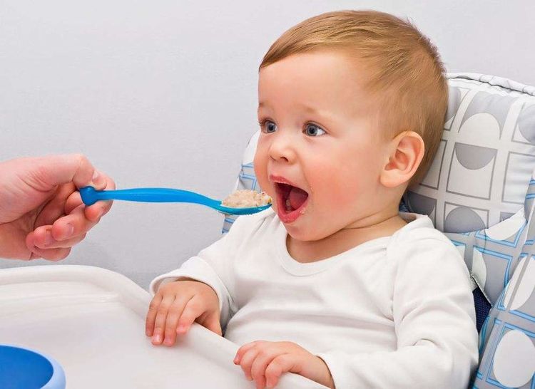 1岁宝宝脾胃不好不吃辅食怎么办,1岁脾胃虚弱怎么吃辅食