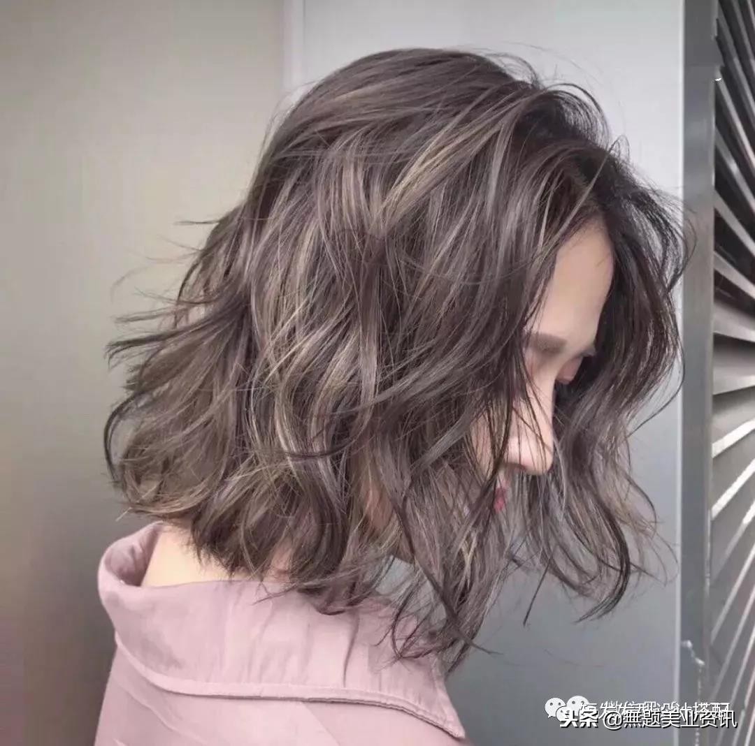 23年头发流行染什么颜色,头发颜色花了能染什么颜色