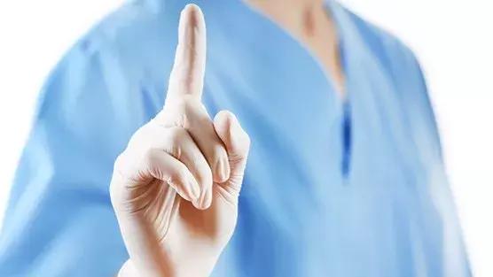 我只是偶尔大便带血，以为只是痔疮，怎么就成了肠癌呢？