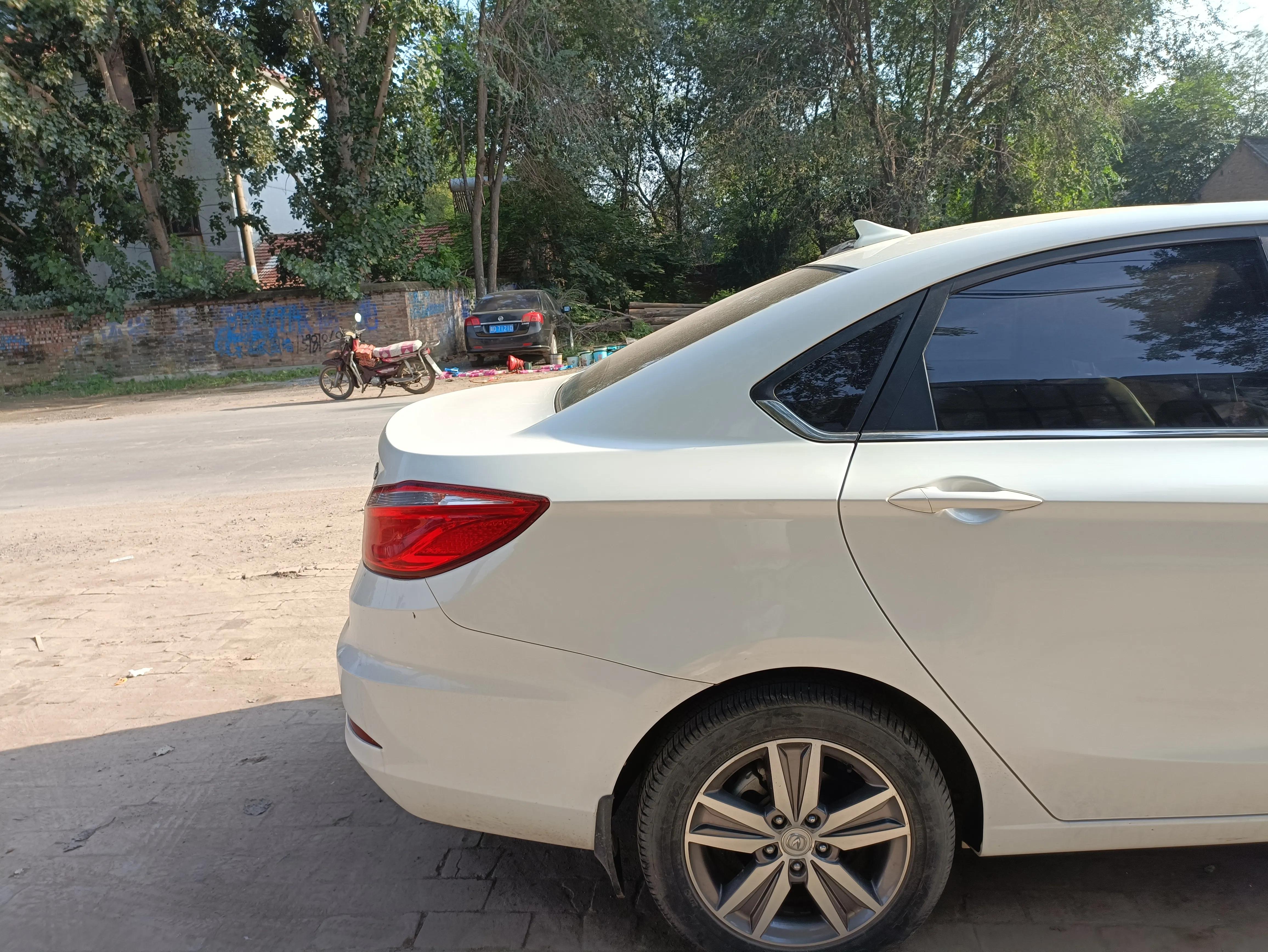 逸动只有四个喇叭,双蜗牛喇叭逸动