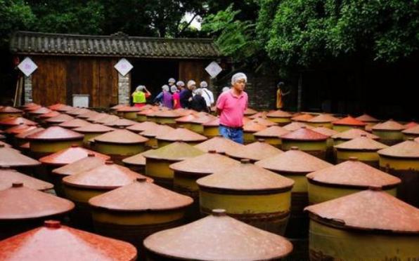 不管啥牌子的豆瓣酱，发现这3点，都不是正宗的，无论贵贱都别买