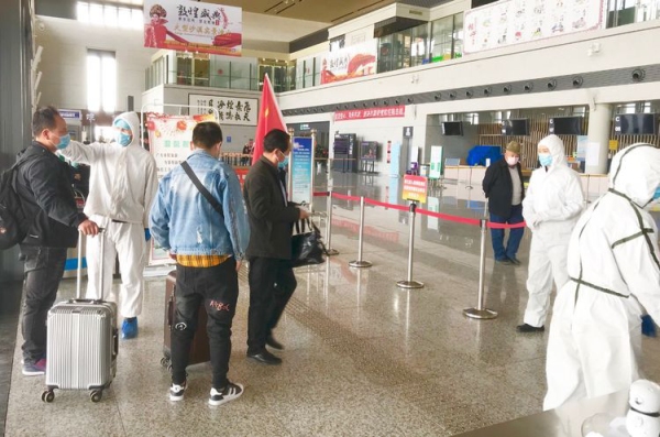 美籍华人回国治病却不愿缴医药费,美籍华人回国不付医疗费怎么办