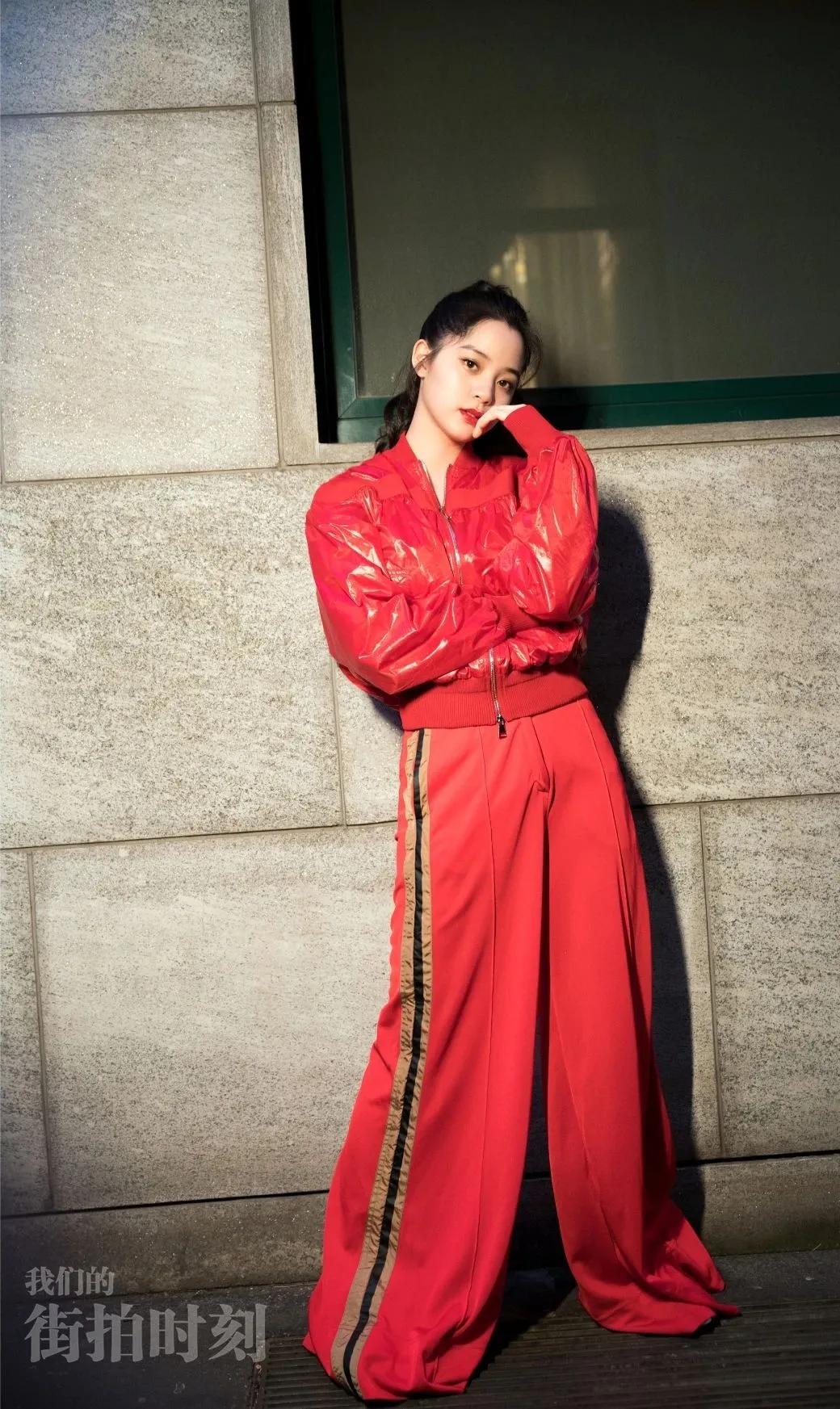 moncler羽绒服国外代言明星,moncler一件羽绒服可以穿几年